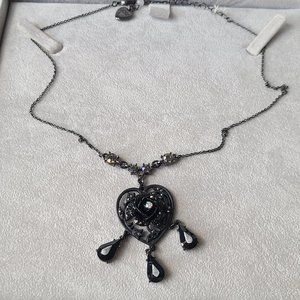 Betsey Johnson Black Heart Necklace! NWOT
